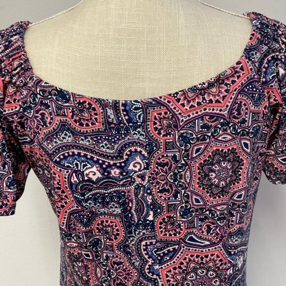 Signature by Robbie Bee Women's Dress - Pink and Blue Paisley- Size S - EUC - Picture 8 of 9